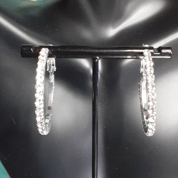 18K White Gold Filled Cubic Zirconia Hoops 1.7 Dia - Picture 4 of 7